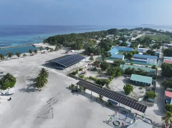 ރ. ވާދޫގައި ހަރުދަނާ ޖީލެއް ބިނާ ކުރުމަށް ދަރިވަރުންނަށް ”ކާފިއު“ އެއް
