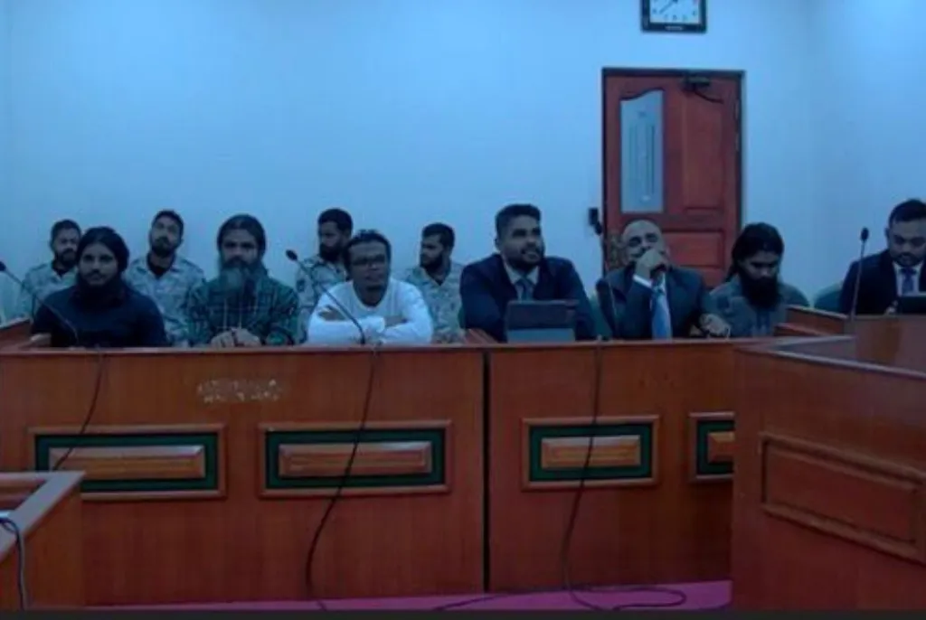 ނަޝީދަށް ދިން ހަމަލާ: ވަކީލުންނަށް ހާޒިރުނުވެވިގެން މިއަދުގެ ޝަރީއަތްވެސް ކެންސަލް؛ ގާޒީގެ ކަންބޮޑުވުން