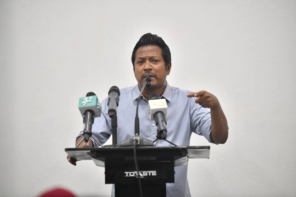 އެމްޑީޕީގެ މިސްރާބު އޮޅުނީ ރައީސް ނަޝީދު ނެތީމަ: އިމްތިޔާޒް
