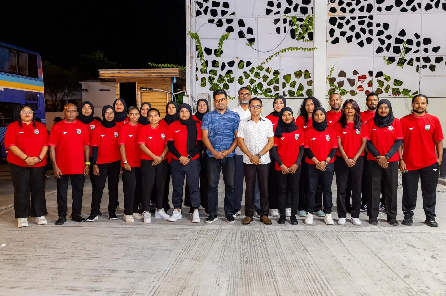 ޤައުމީ ފުޓްސަލްޓީމް ތައިލެންޑަށް ފުރައިފި
