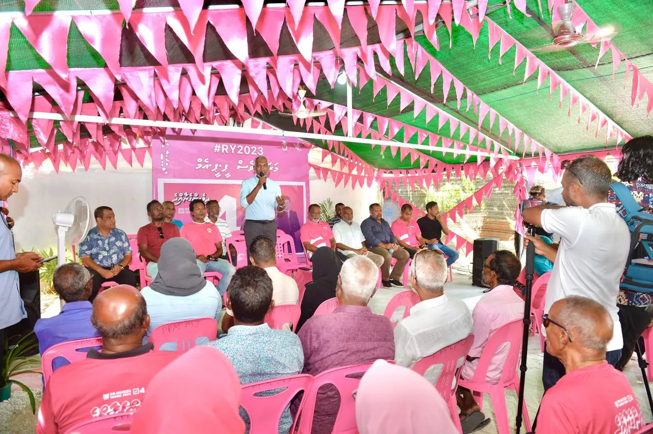އައްޑޫގައި ރިޔާސީ ކެމްޕޭނު ވަރުގަދަކޮށްދިނުމަށް ޑރ މުއިއްޒު އެދިވަޑައިގެންފި!