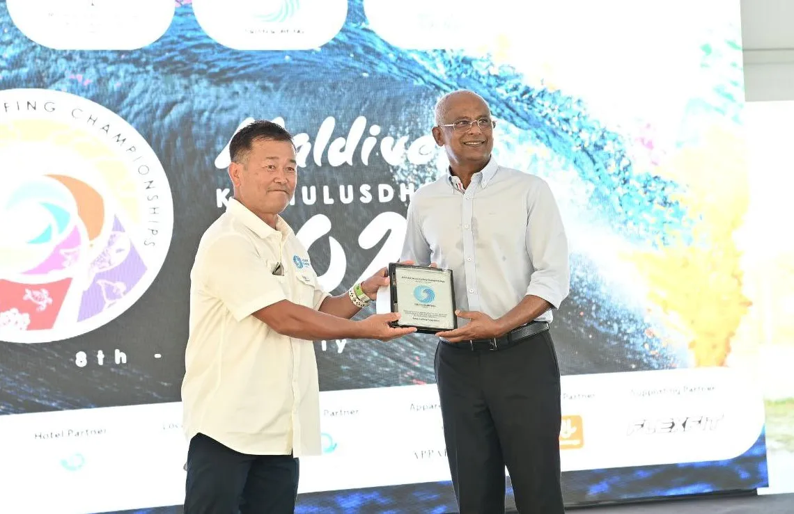 ރައީސުލްޖުމްހޫރިއްޔާ "އޭޝިއަން ސާރފިންގ ޗެމްޕިއަންޝިޕް 2023" ހުޅުއްވައިދެއްވައިފި
