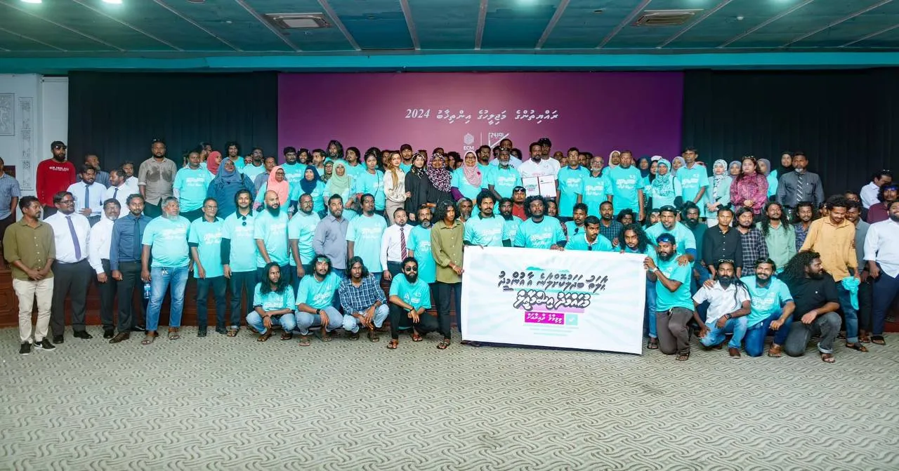 ގިނަ ބައެއްގެ ތާއީދާއިއެކު މުހައްމަދު އިސްމާއީލް ގެ ކެންޑިޑެސީ ފޯމު ހުށައަޅައިފި