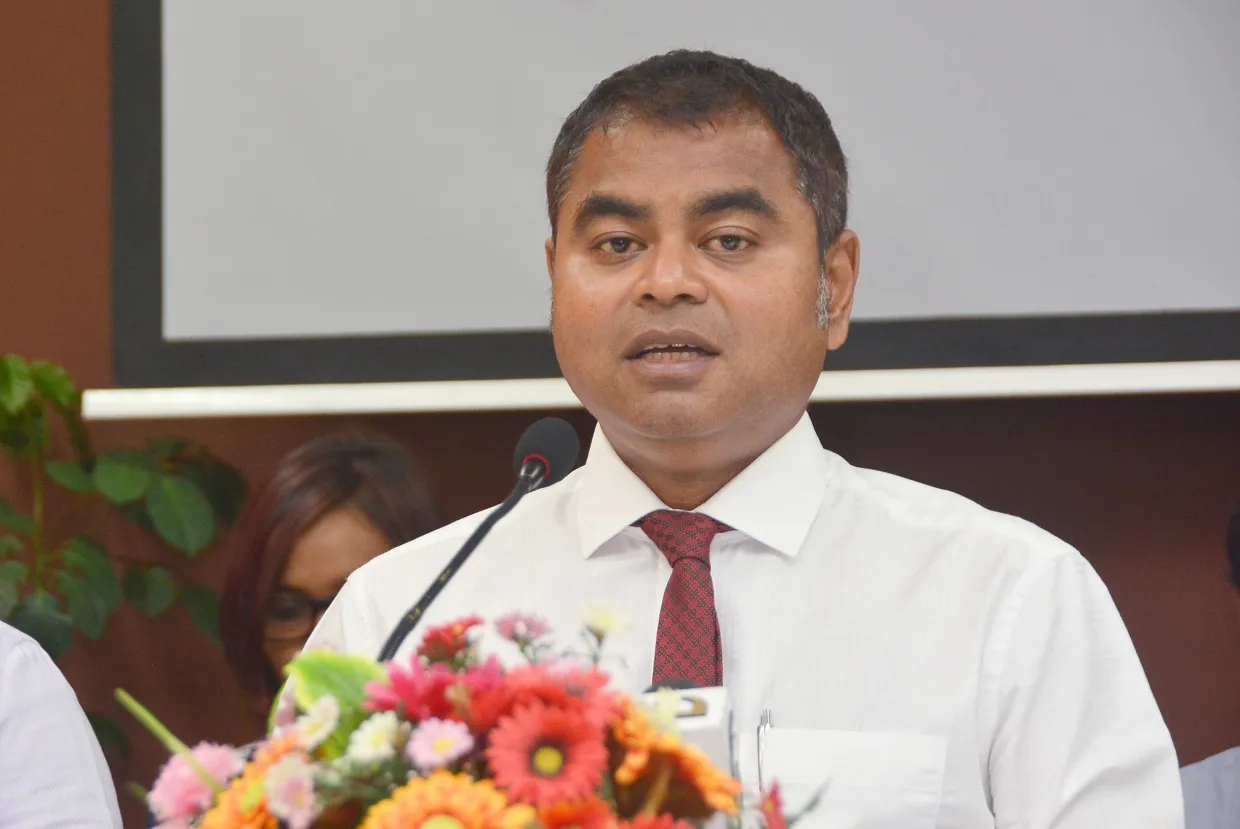 މިިސަރުކާރުން ވަނީ ސަރުކާރު ހިއްސާވާ ކުންފުނިތައް ދަރުވާލާފައި: ޠާރިގް