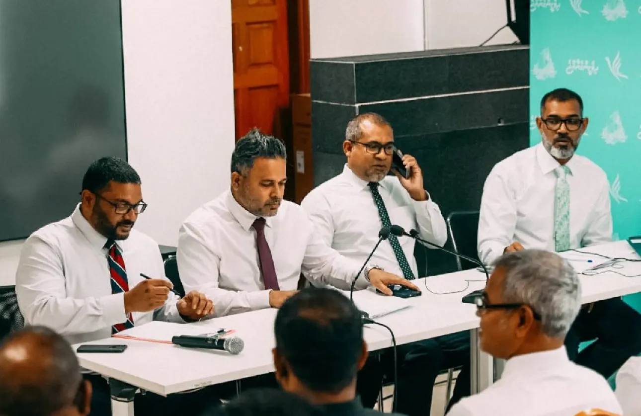 ޕީޕީއެމް އުވާލަން ނިންމައިފި