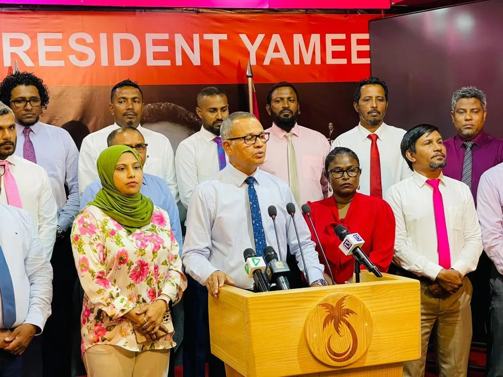 އިންތިހާބުގައި ރައީސް ޞާލިހު ވާދަ ނުކުރެއްވުމުގެ ފުރުސަތު އެބައޮތް: އިދިކޮޅު