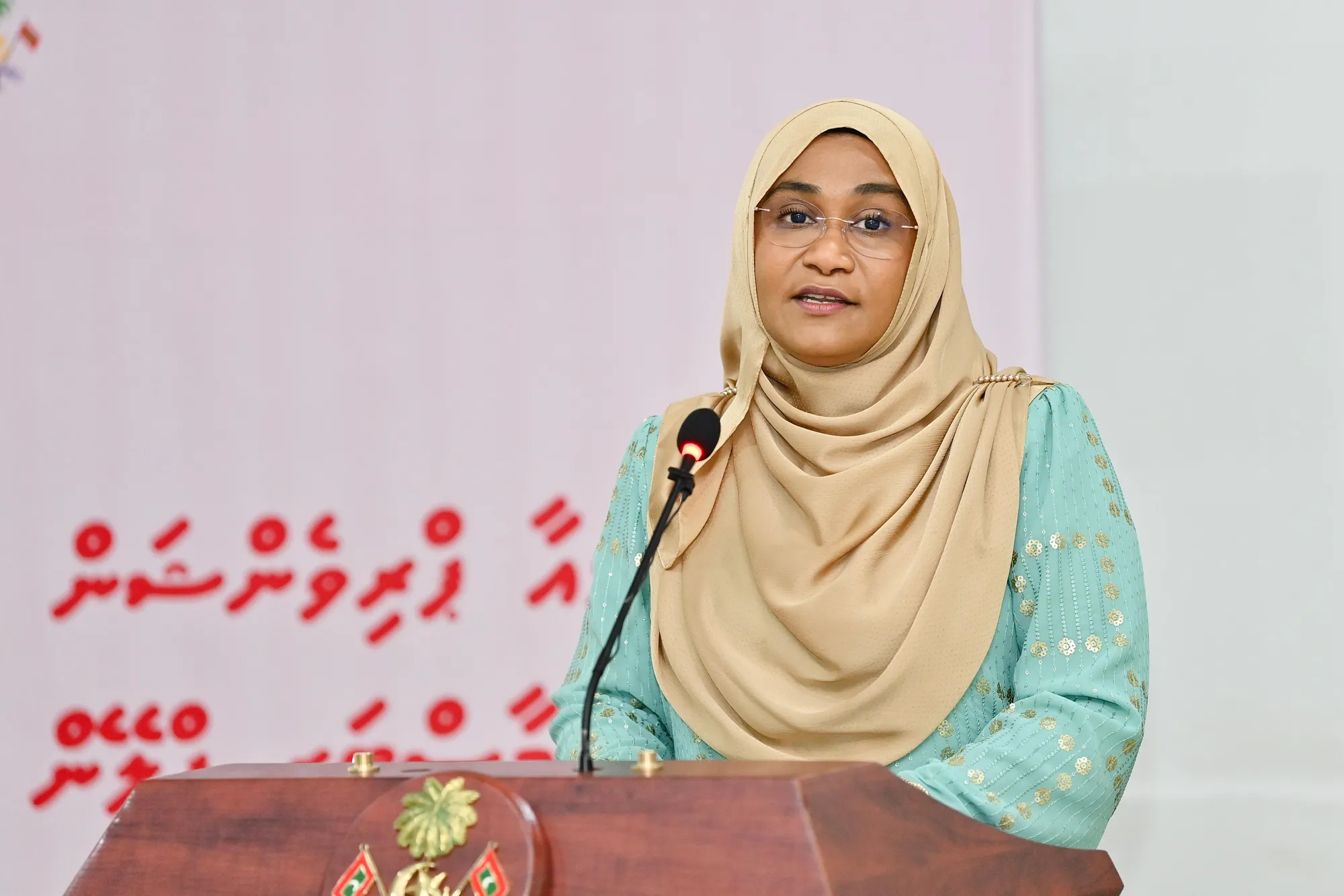މެޑަމް ސާޖިދާ-- ފޮޓޯ: ރައީސް އޮފީސް