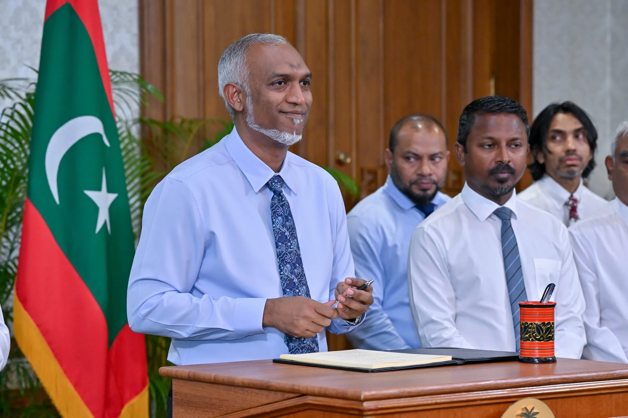 ރައީސުލްޖުމްހޫރިއްޔާ ޑރ. މުހައްމަދު މުއިއްޒު