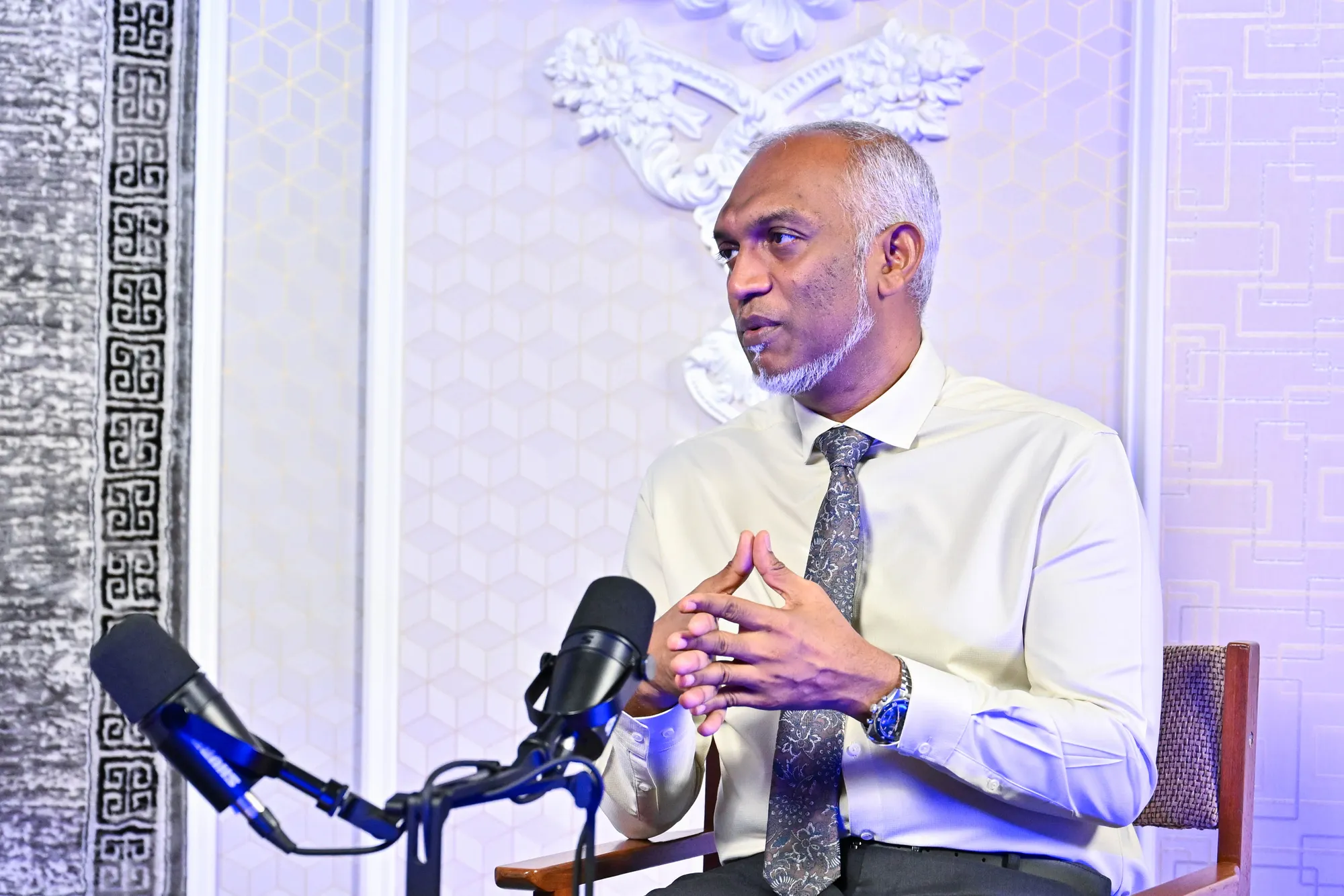 ސިޔާސަތަކީ ވަށާޖެހޭ ގޮތަކަށް މަސްތުވާތަކެތީގެ މައްސަލަ ހައްލުކުރުން: ރައީސް