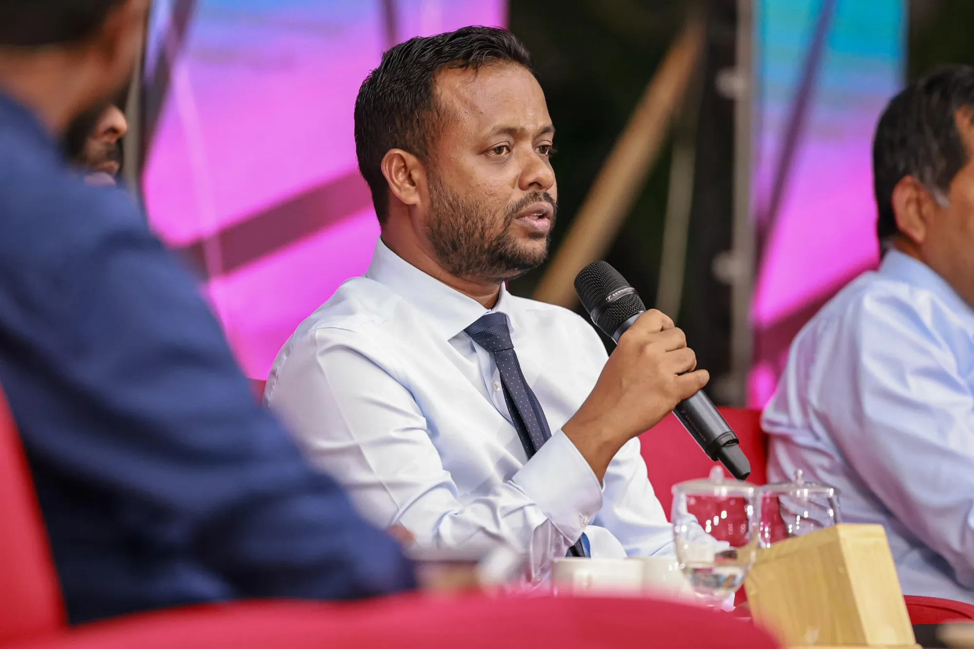 ގުޅީފަޅު ހިއްކުމަށް ހެދި އެގްރީމަންޓަކީ ރާއްޖެއަށް ހެޔޮއެދޭ ބަޔަކު ކުރާނެ ކަހަލަ އެގްރިމަންޓެއް ނޫން: ވަޒީރު މުއްތަލިބް
