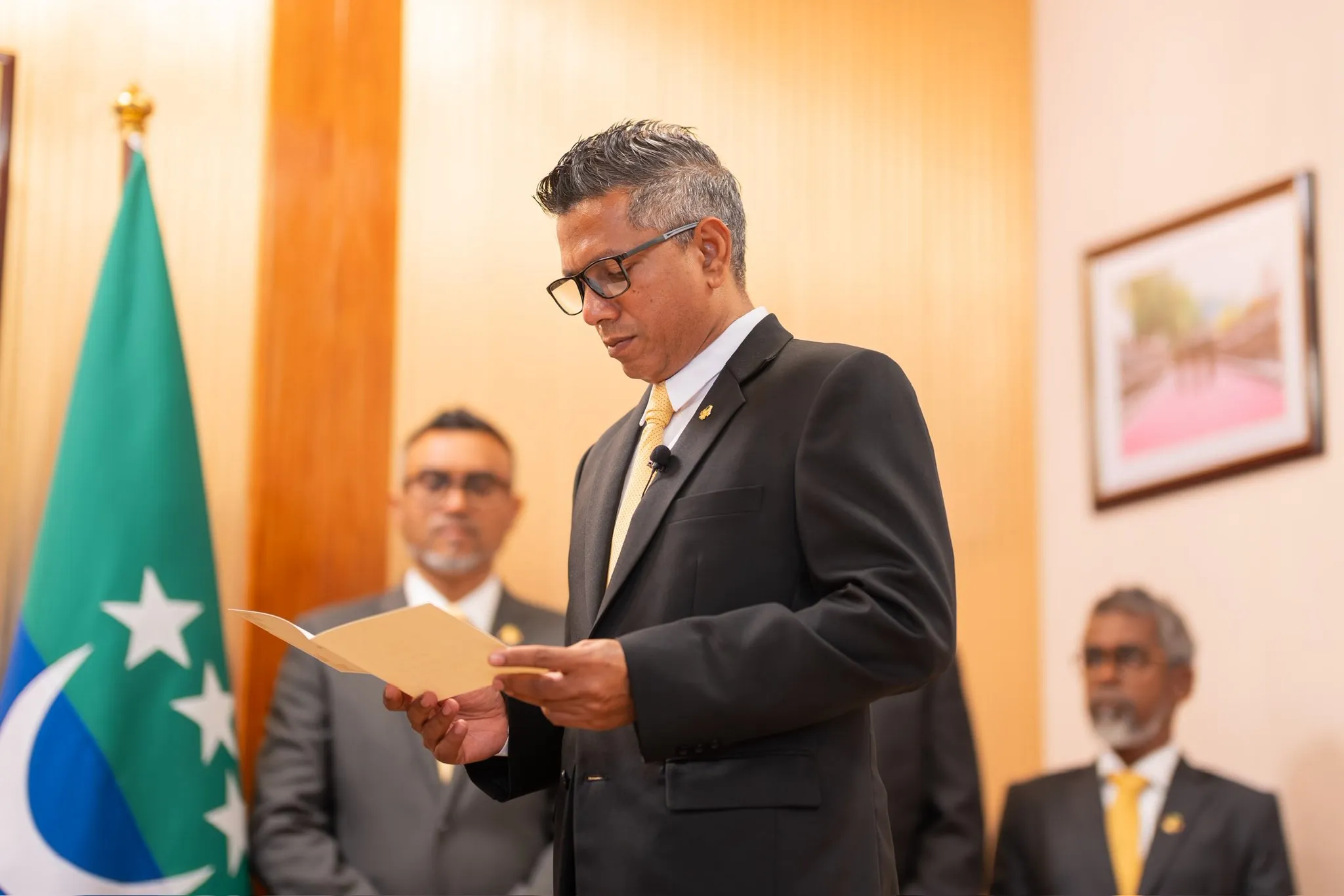 ސޯބެ މެމްބަރު ކަމުގެ ހުވާ ކުރައްވައިފި