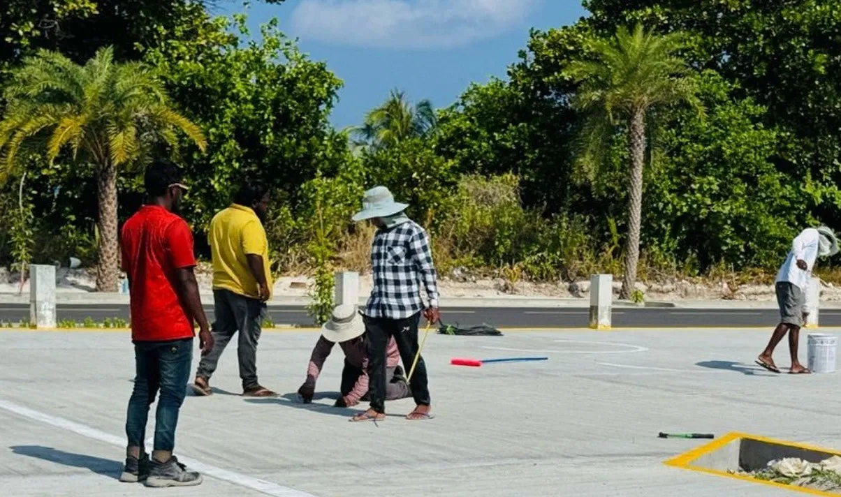 ށ. މިލަންދޫގައި ހަދާ ލައިސަންސް ޓްރެކަށް އާރުޑީސީގެ އެހީތެރިކަން!