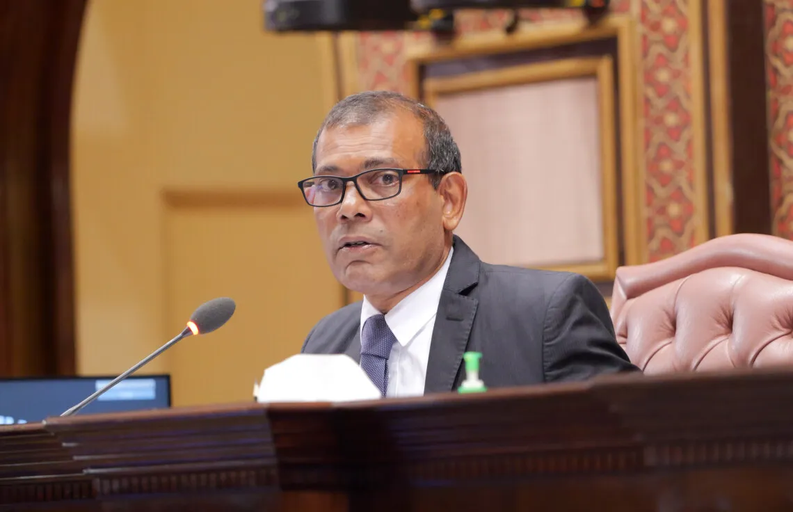 ވަކިކޮޅަކަށް ނާރައި ތިބެއްޖެނަމަ ނިޒާމާގުޅޭ ވޯޓަށް ފުރިހަމައަށް ތާއީދުކުރާނެކަމަށް އެމްޑީޕީން އޭރު ބުނި: ނަޝީދު