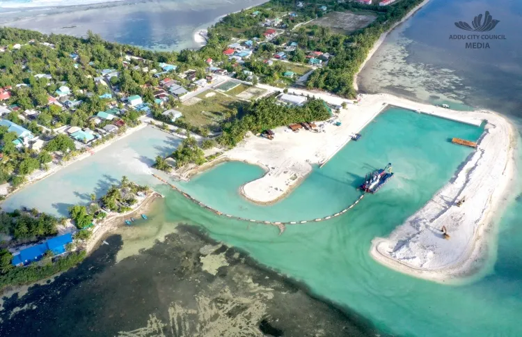 އައްޑޫއިން ދޫކުރާ 1000 ގޯއްޗަށް 4000 ފޯމު ހުށައަޅައިފި