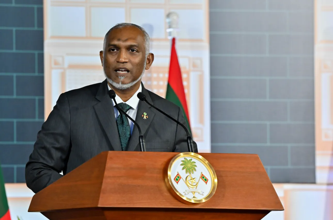 ރޭގެ ޖަލްސާގައި ރައީސް މުޢިއްޒު ވާހަކަދައްކަވަނީ: ފޮޓޯ/ ރައީސް އޮފީސް