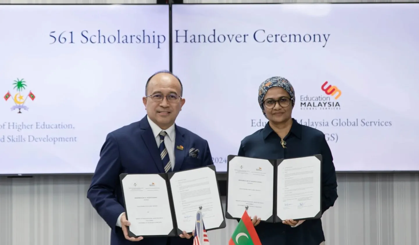 މެލޭޝިޔާއާއި ދިވެހިރާއްޖޭގެ މަތީ ތަޢުލީމު ކުރިއެރުވުމުގެ އެއްބަސްވުމެއްގައި ސޮއިކޮށްފި