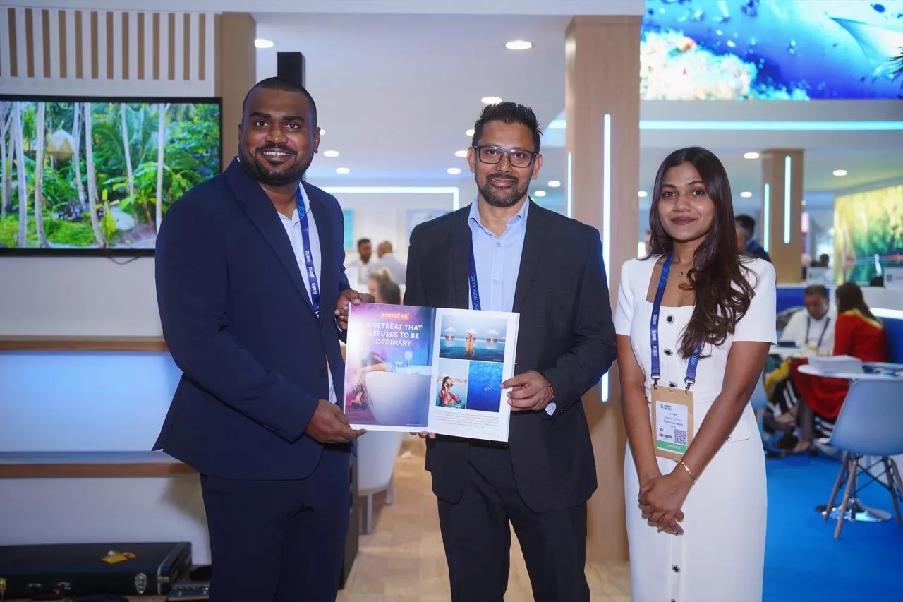 ޓްރެވަލޫޝަން މެގަޒިމްގެ ހަތަެު ވަނަ އަދަދު.. ފޮޓޯ: ޓްރެވަލް ގާއިޒް
