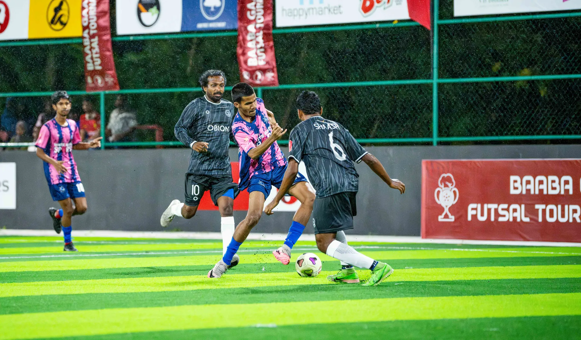 ޑީއާރުސީ ނެރެގަނޑާއި ޝާކްހެޑްގެ ކުރިމަތިލުން އެއްވަރު