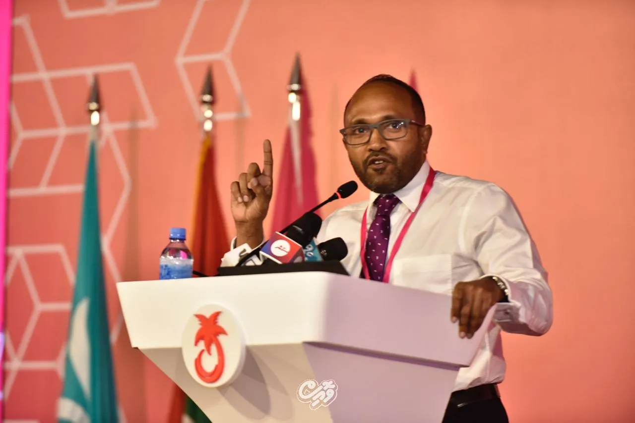 މި ސަރުކާރުން ވަނީ ފުލުހުން ސިޔާސީ އެކްޓިވިސްޓުންނަށް ހަދާފަ: ޑރ ޖަމީލު