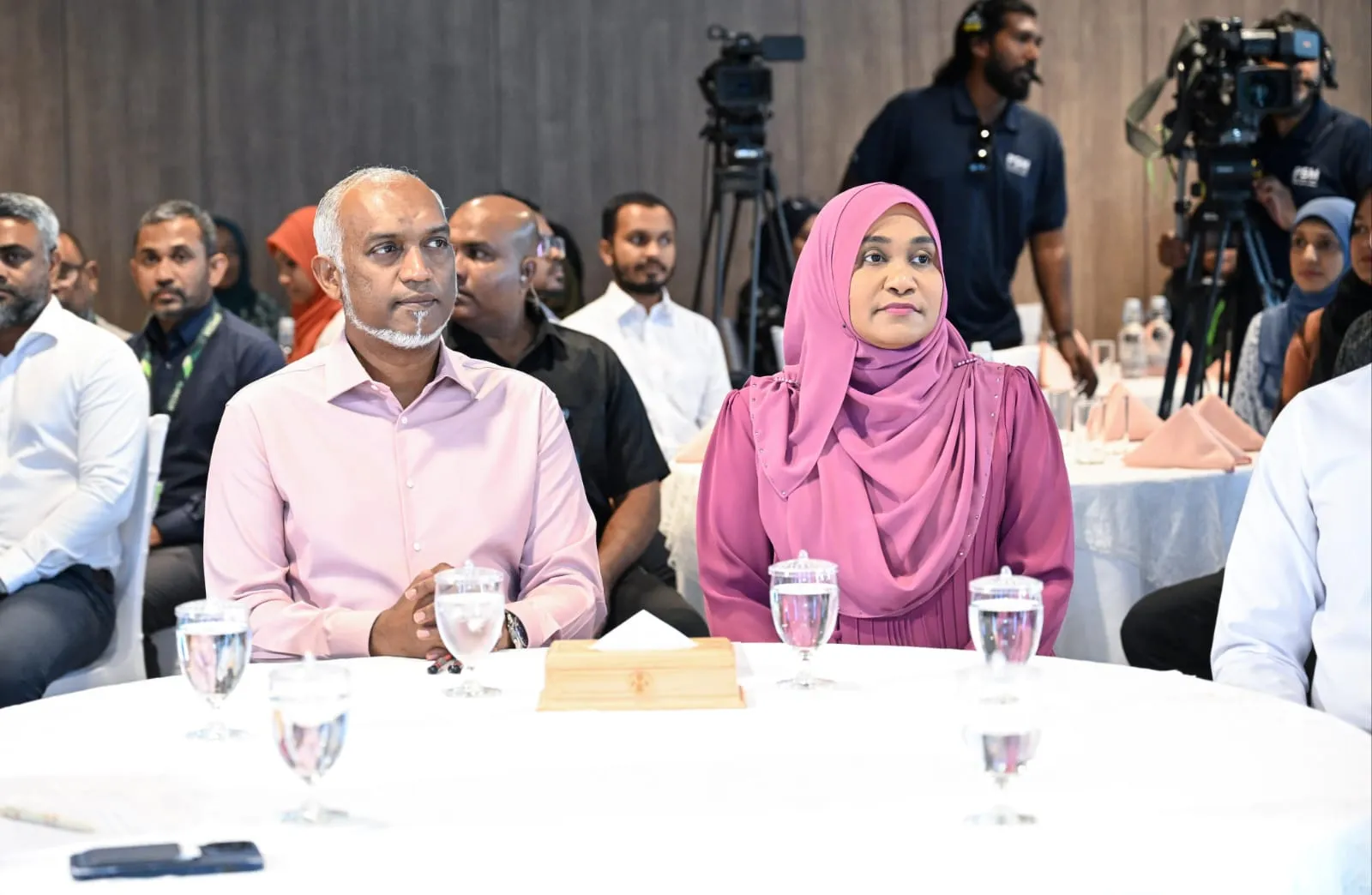 ނެޝަނަލް ފަރޓިލިޓީ ސެންޓަރުގެ ތާރީޚީ ކާމިޔާބީތައް ފާހަގަކުރުމަށް ބޭއްވި ރަސްމިއްޔާތުގެ ތެރެއިން