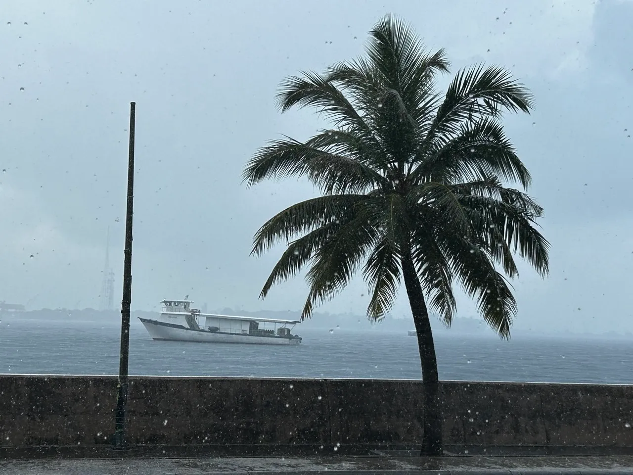 ރާއްޖޭގެ ބޮޑު ބަޔަކަށް ގުގުރުމާއި އެކު ބޯކޮށް ވާރޭވެހޭނެ