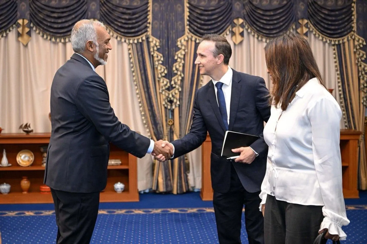 ޑިވެލޮޕްމަންޓް ބޭންކު އުފެއްދުމުގެ މަސައްކަތް ނިމި، ޚިދުމަތް ފެށުމަށް ތައްޔާރުވަނީ