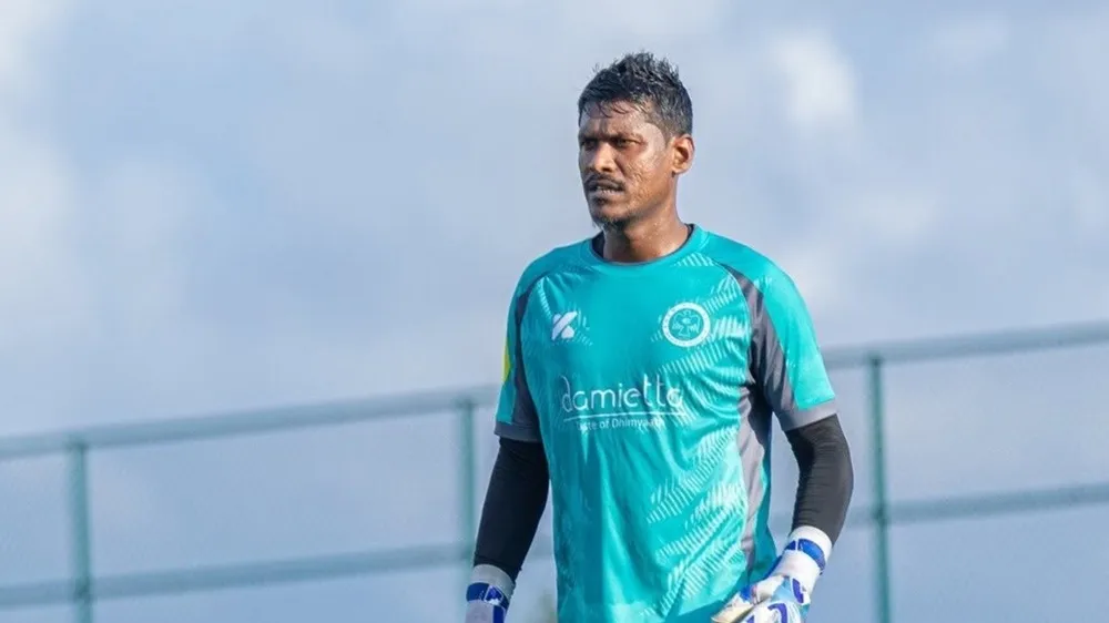 އެންމެ މޮޅު ގޯލްކީޕަރުގެ އެވޯޑް ހާސިލް ކުރީ ފައިސަލް
