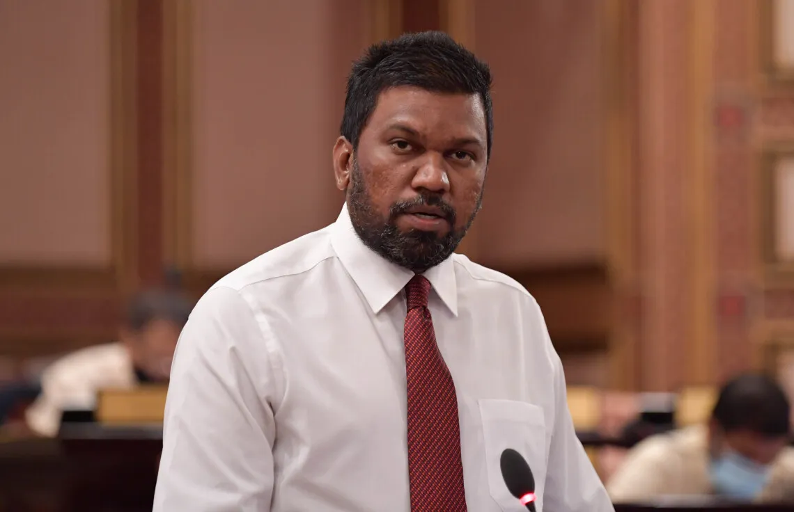 ކުރީގެ މެންބަރު ރާއި