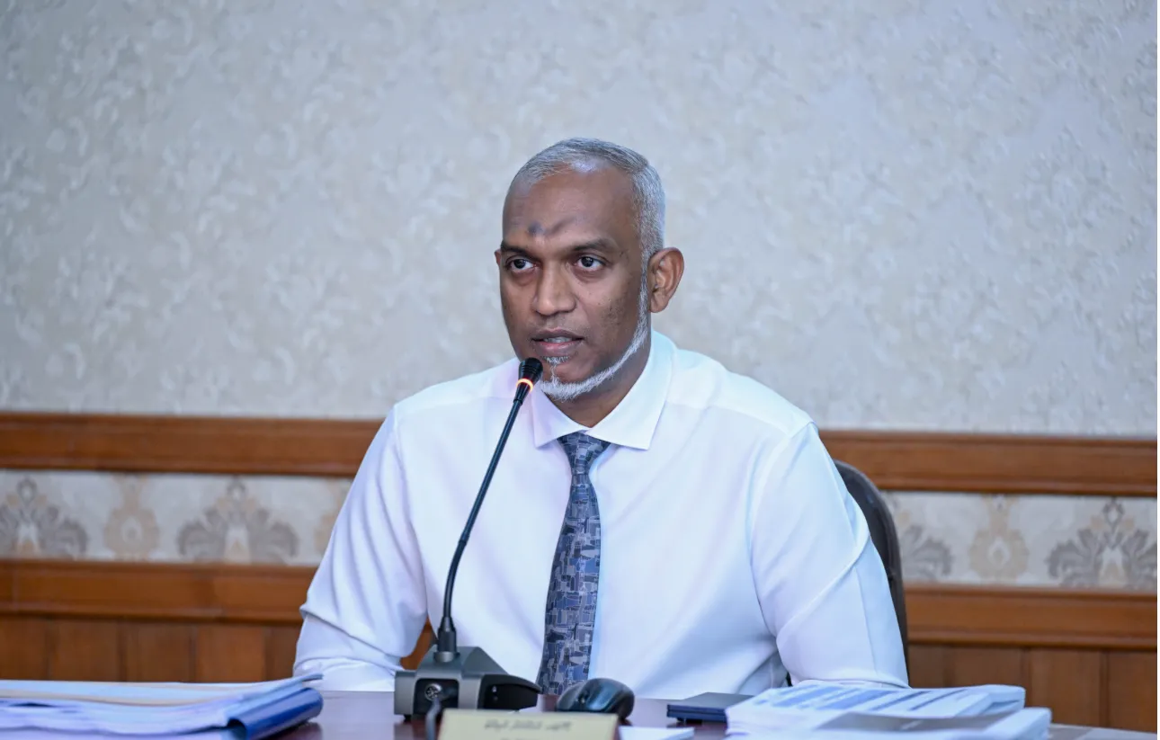 ރައީސުލްޖުމްހޫރިއްޔާ ޑރ މުޙައްމަދު މުޢިއްޒު: ފޮޓޯ/ ރައީސް އޮފީސް