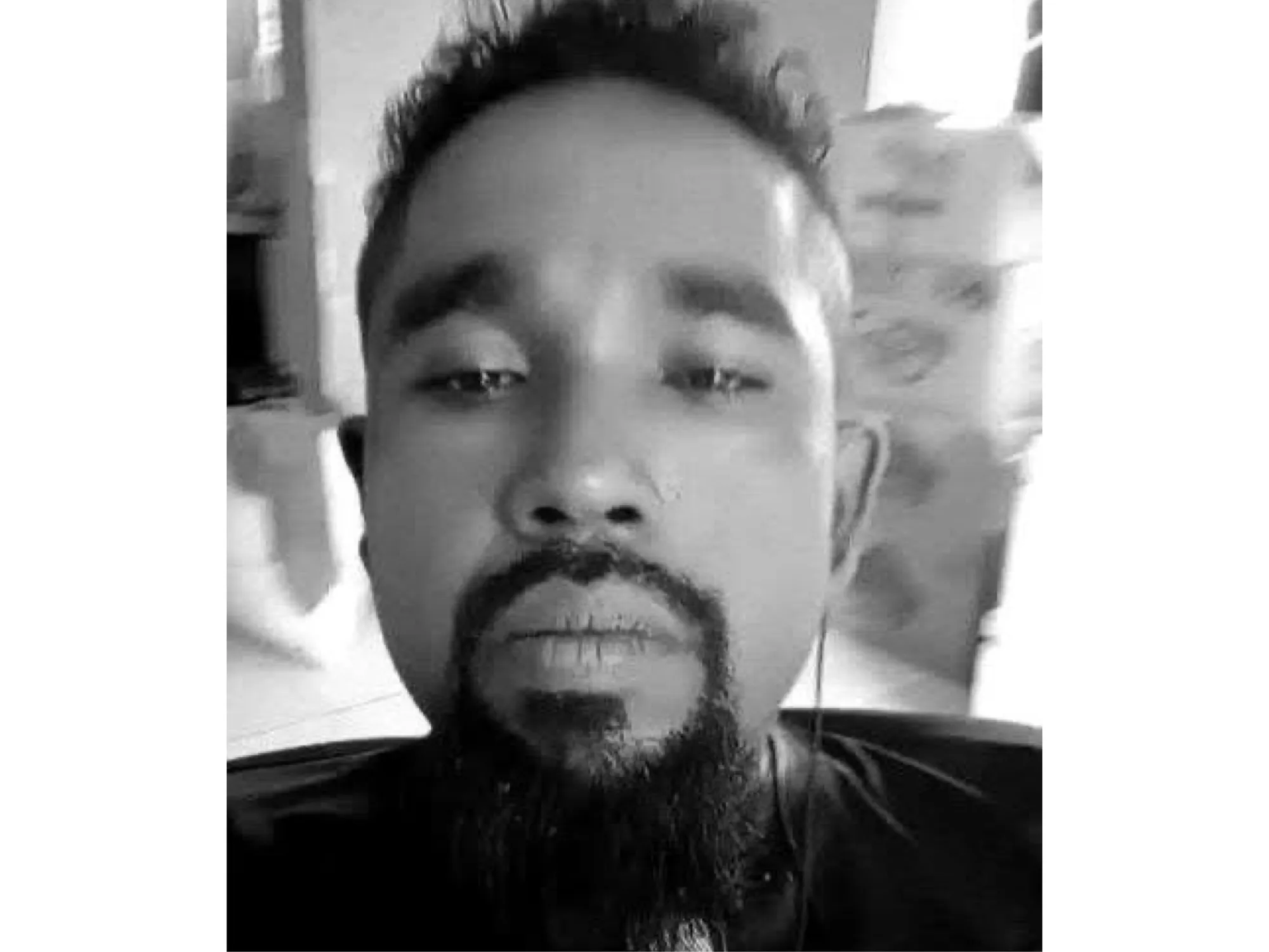 ޓިކްޓޮކްގައި މަޝްހޫރުވި އަމްޖޭ ކުއްލި ގޮތަކަށް ނިޔާވެއްޖެ