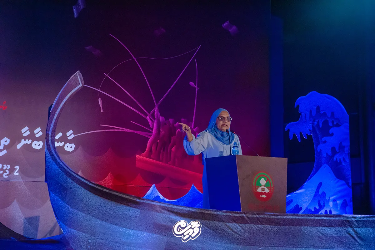 ސިފައިންގެ އިސްވެރިންނަށް ކަނޑުގެ ސަރަހައްދު ނޭނގޭކަމަށް ބުނުމުން ލަދުގަނޭ: އާޒިމާ