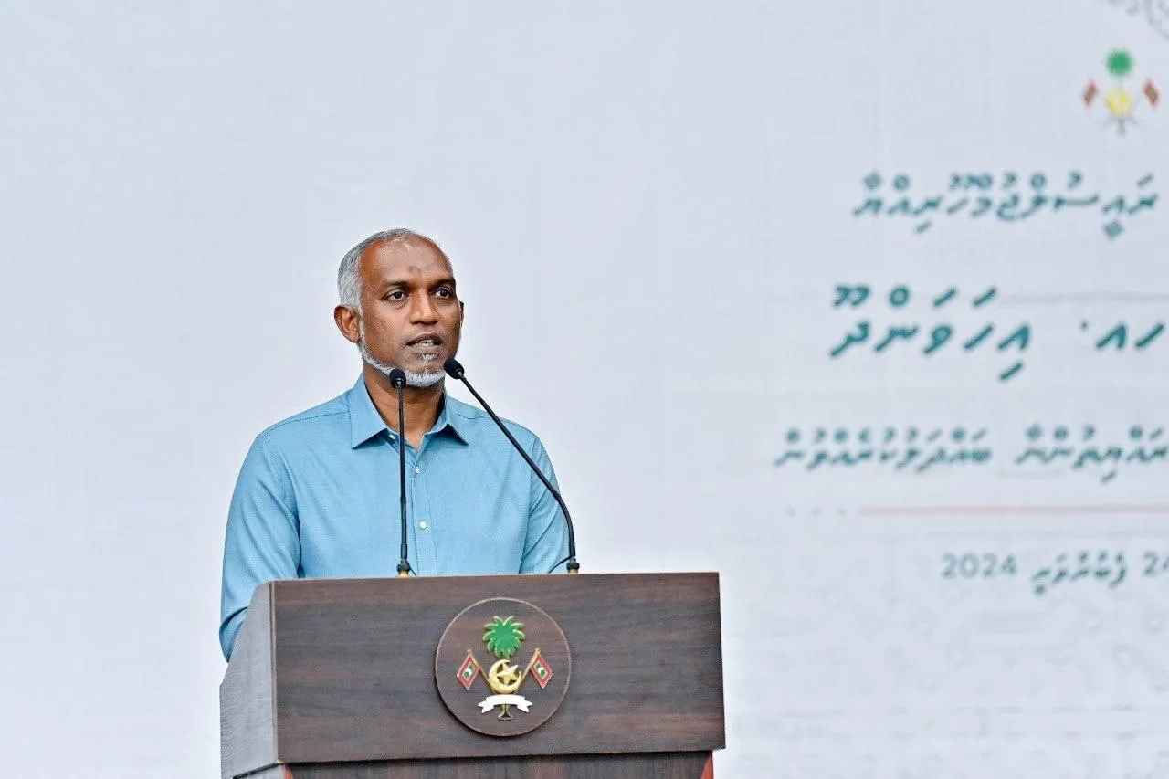 ރައީސުލްޖުމުހޫރިއްޔާ ޑރ.މުހައްމަދު މުއިއްޒު އިހަވަންދޫގައި ވާހަކަފުޅު ދައްކަވަނީ