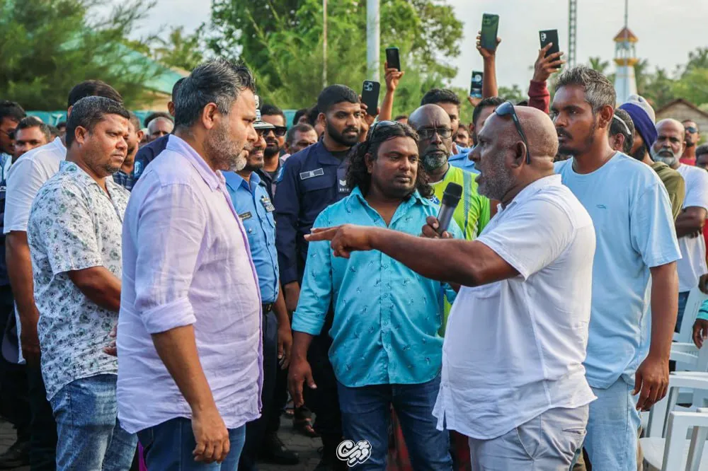 އިހްތިޖާޖްކުރާ ހުވަދޫ މަސްވެރިންނަށް އޮތް ފިލާވަޅެއް!
