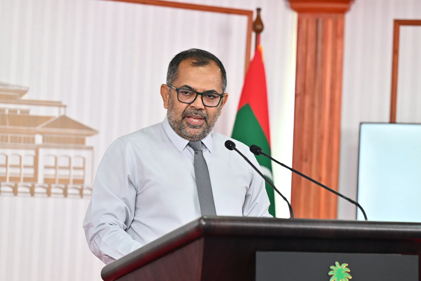 ސްކޫކު ދެއްކުމުގެ ކަންކަން ބަދަލެއް ނައިސް ކުރިއަށްދާނެ: މާލީ ވަޒީރު