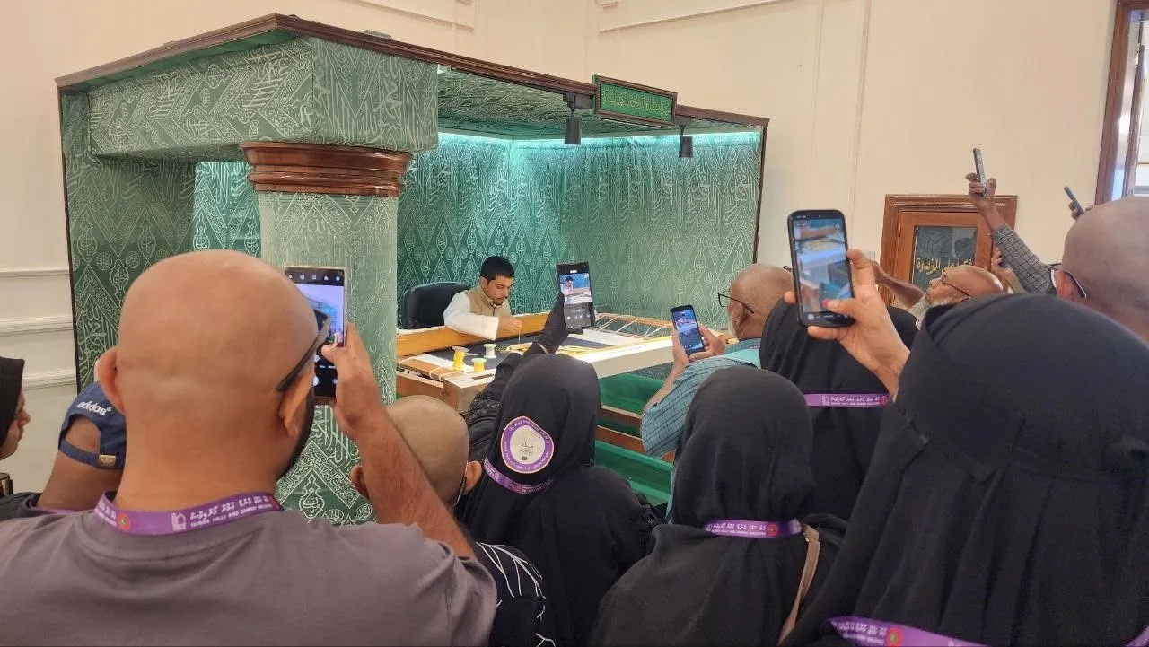 އޮގަސްޓް 31 ގެ ކުރިން ޑިސެމްބަރު ޢުމްރާއަށް ފައިސާ ދައްކާ ފަރާތްތަކަށް ޤުބާއިން 2000ރގެ ޑިސްކައުންޓް ލިބޭނެ 