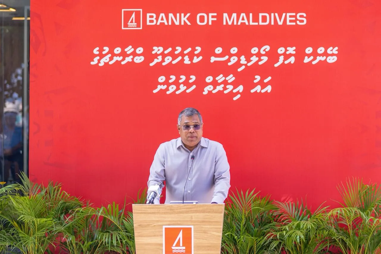 މިއަހަރުގެ މާޗްމަސް ނިމުމުގެ ކުރިން 70 އަށްވުރެ ގިނަ ރަށުގައި ޑޮލަރު އޭޓީއެމް ބަހައްޓާނަން: ޝަރީފް