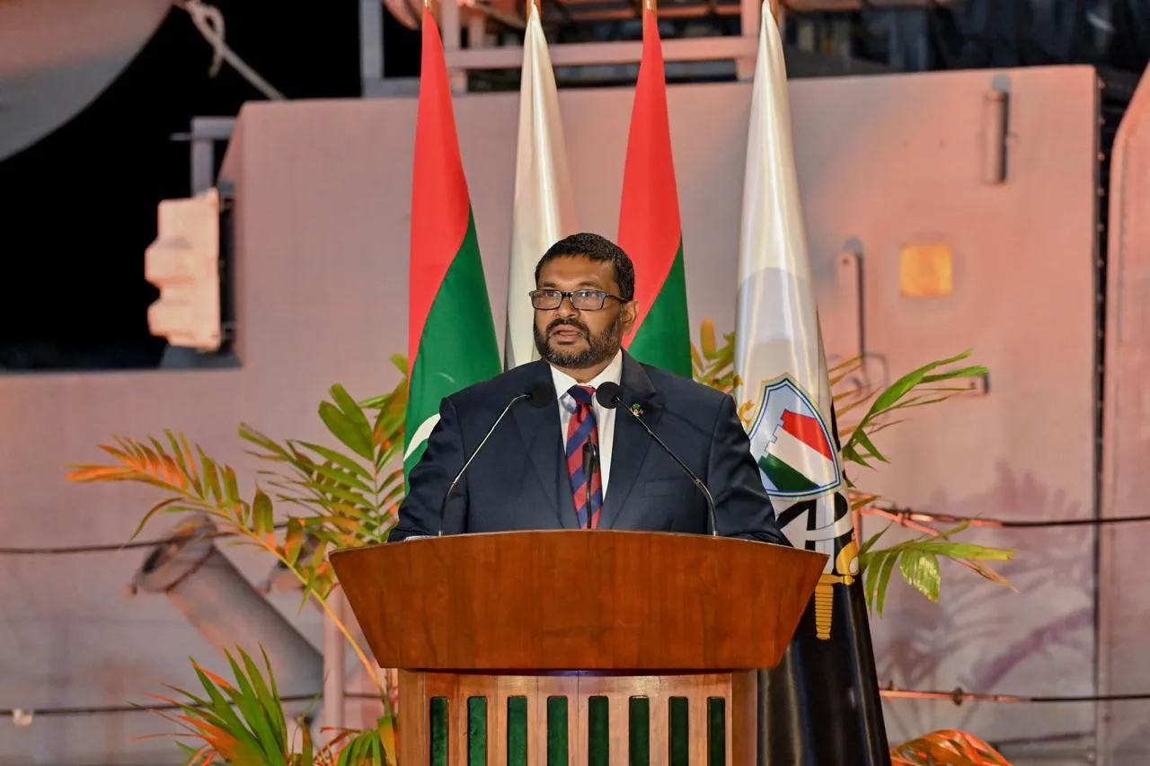 ނަފްސަށް ވުރެ އަބަދުވެސް ގައުމު އިސްކުރުމަށް ސިފައިންނަށް އިލްތިމާސް ކޮށްފި