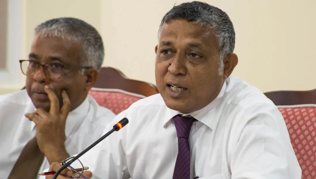 ފުލެޓް ދިން ގޮތަށް ގިނަ ބައެއްގެ ފާޑުކިޔުންތައް އަމާޒުވުމާއެކު ޝަކުވާ ހުށަހަޅަން ހުޅުވާލައިފި!