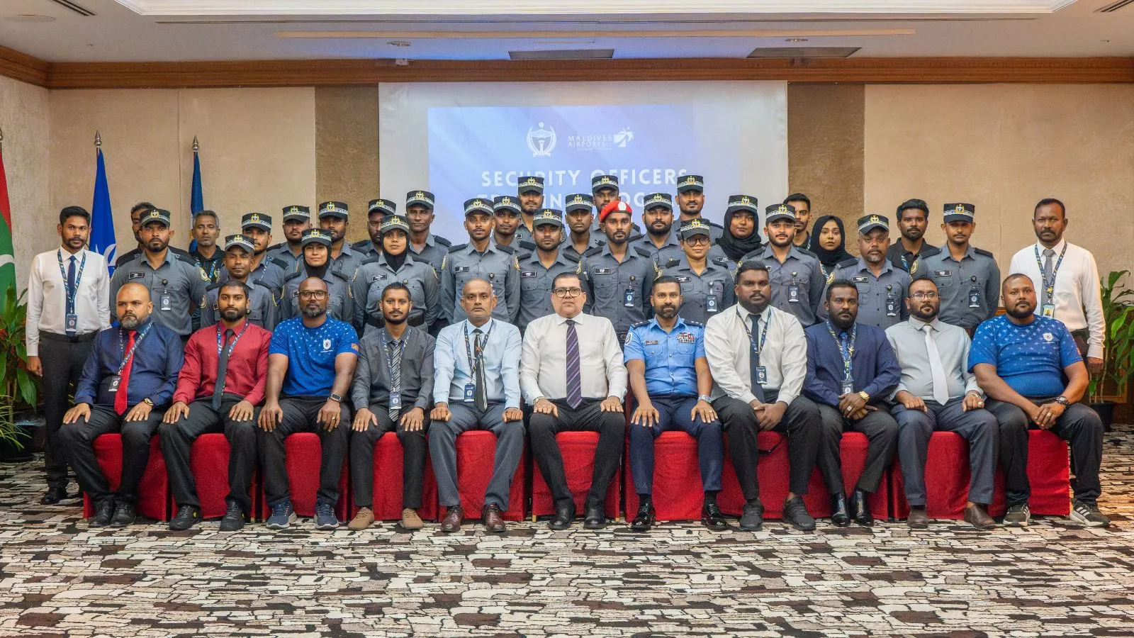 އެމް.އޭ.ސީ.އެލްގެ ސެކިއުރިޓީ އޮފިސަރުން ތަމްރީނުކުރުމުގެ ޕްރޮގްރާމްގެ ފުރަތަމަ ބެޗް އިފްތިތާހުކޮށްފި