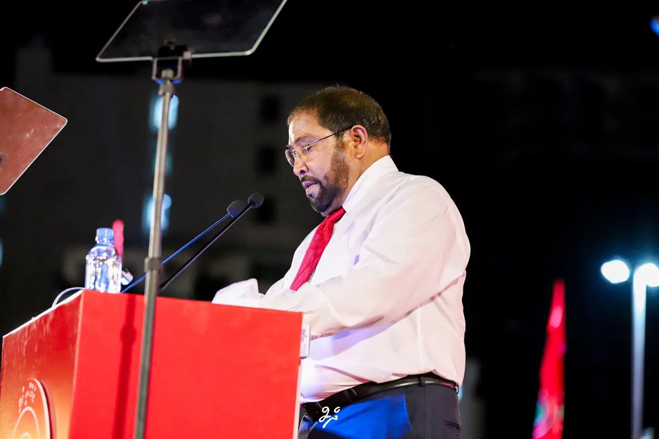 ވެރިކަމުގައި އެންމެ އިސްކަން ދޭނީ އަރަބިއްޔާ ސުކޫލުގެ މައްސަލަ ޙައްލުކުރުމަށް: ޤާސިމް