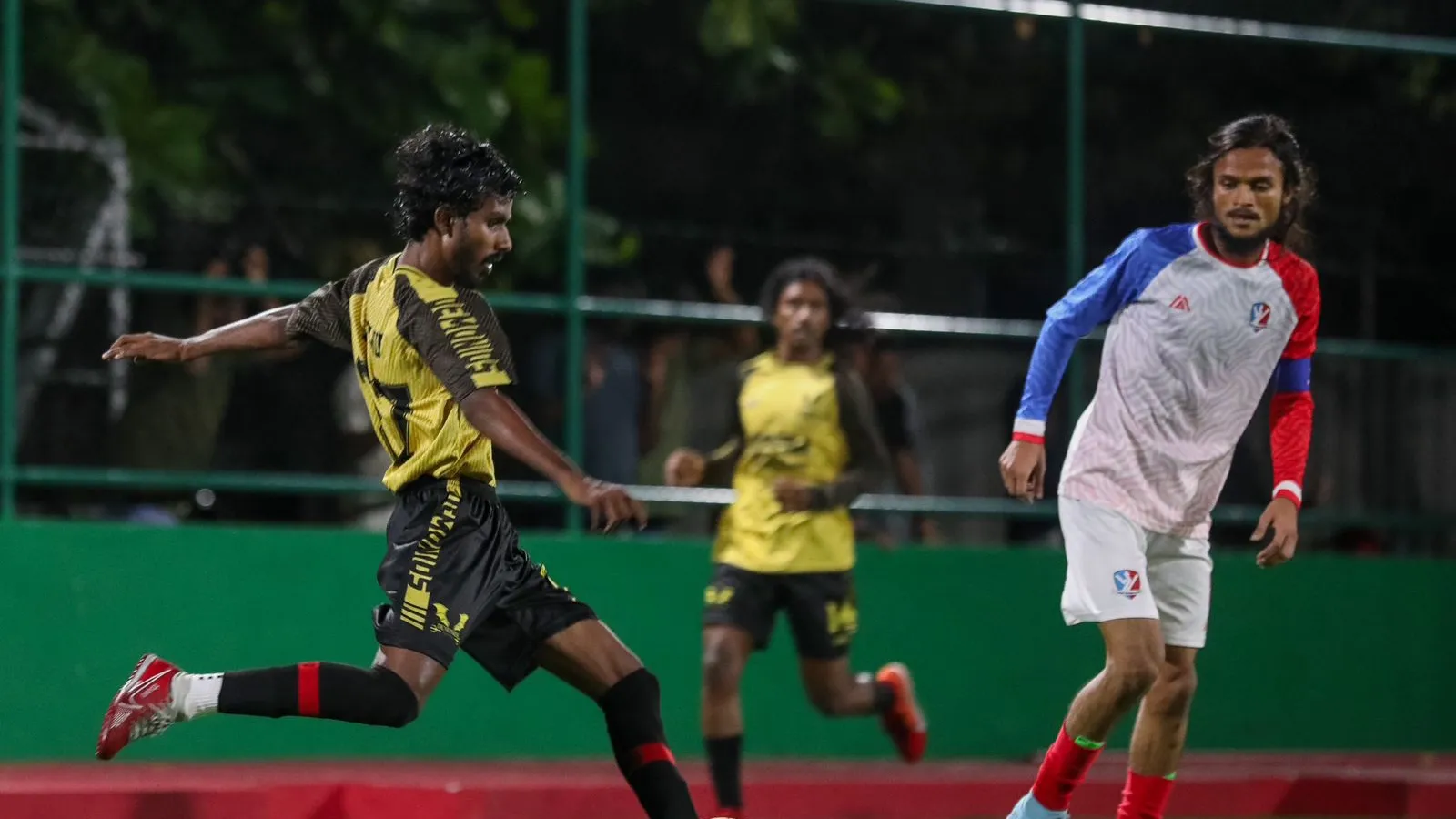 ޑެމޯނިއީސް ކަޓުވާލުމަށްފަހު ވެސްޓް ކުއާޓާ ފައިނަލަށް