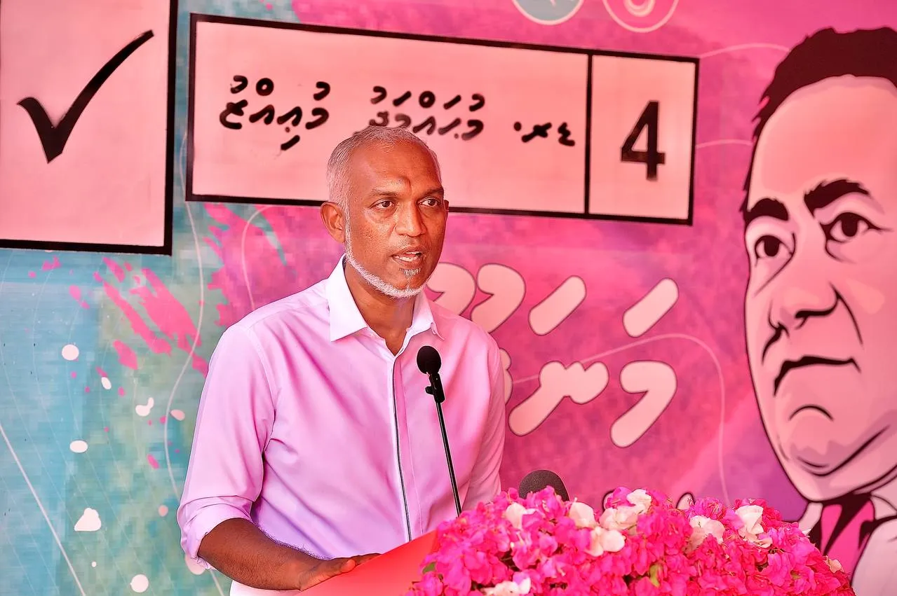 އިޚްލާސްތެރިކަމާއެކު ވެރިކަން ކުރި ނަމަ ރައްޔިތުން ޝަކުވާކުރާކަށް ނުޖެހުނީސް: ޑރ މުއިއްޒު