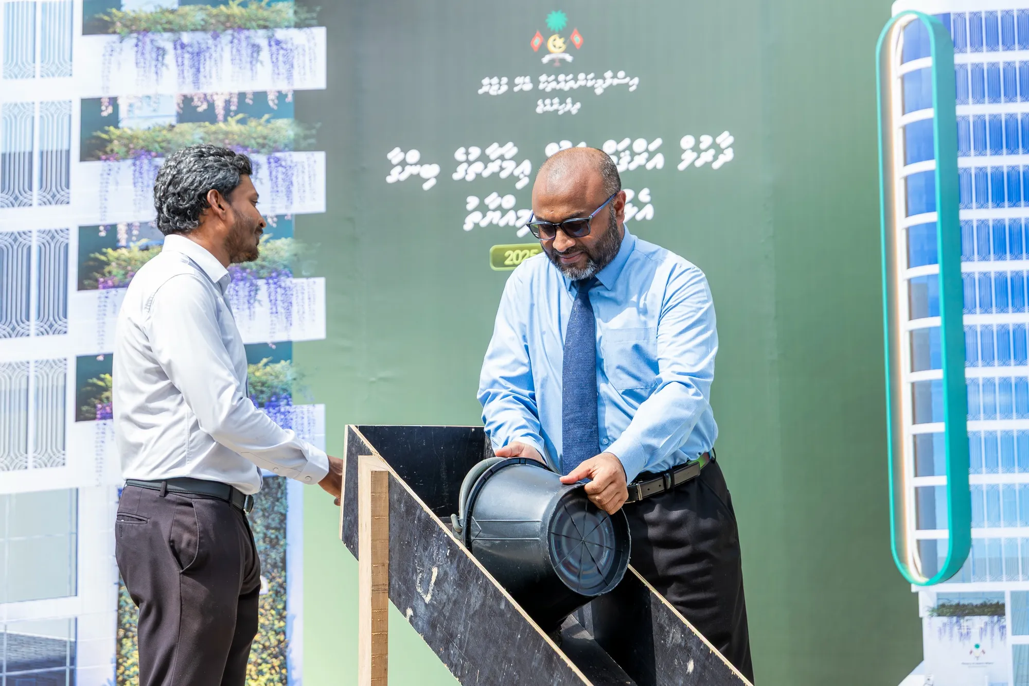 މާލޭގައި ބިނާކުރާ 'ދާރުލްއަރްޤަމް' ވަޤްފު ޢިމާރާތުގެ ބިންގާ އަޅައިފި