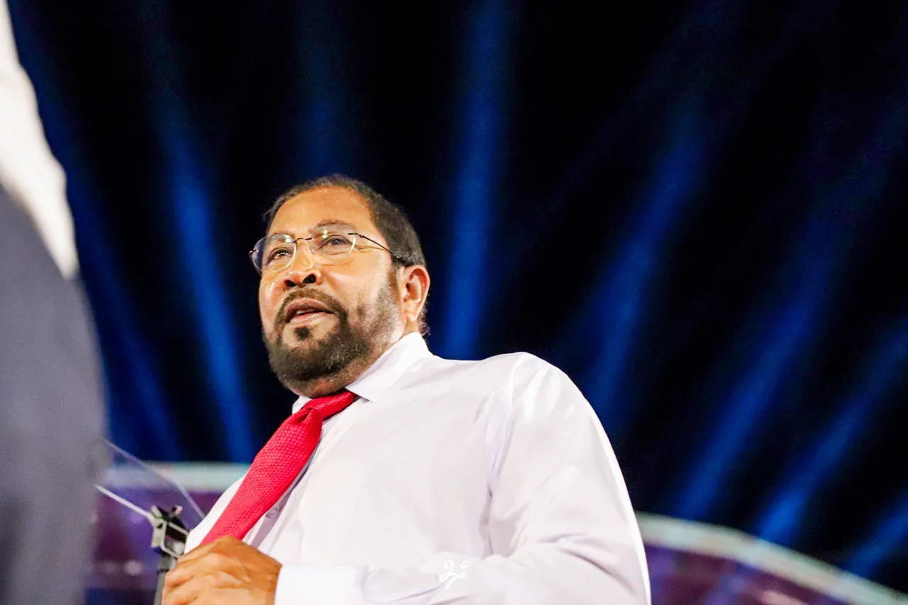 ވެރިކަމުގެ ފުރަތަމަ 5 އަހަރުން 100 މިލިއަނަރުން އުފައްދަން ޤާސިމް ވައުދުވެއްޖެ!