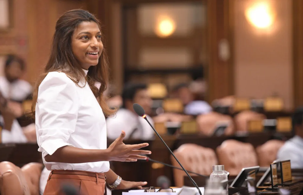 ރައްޔިިތުންގެ މަޖިލީހުގެ ނައިބު ރައީސް އީވާގެ އިތުބާރުނެތްކަމުގެ މައްސަލަ ތާވަލުކޮށްފި