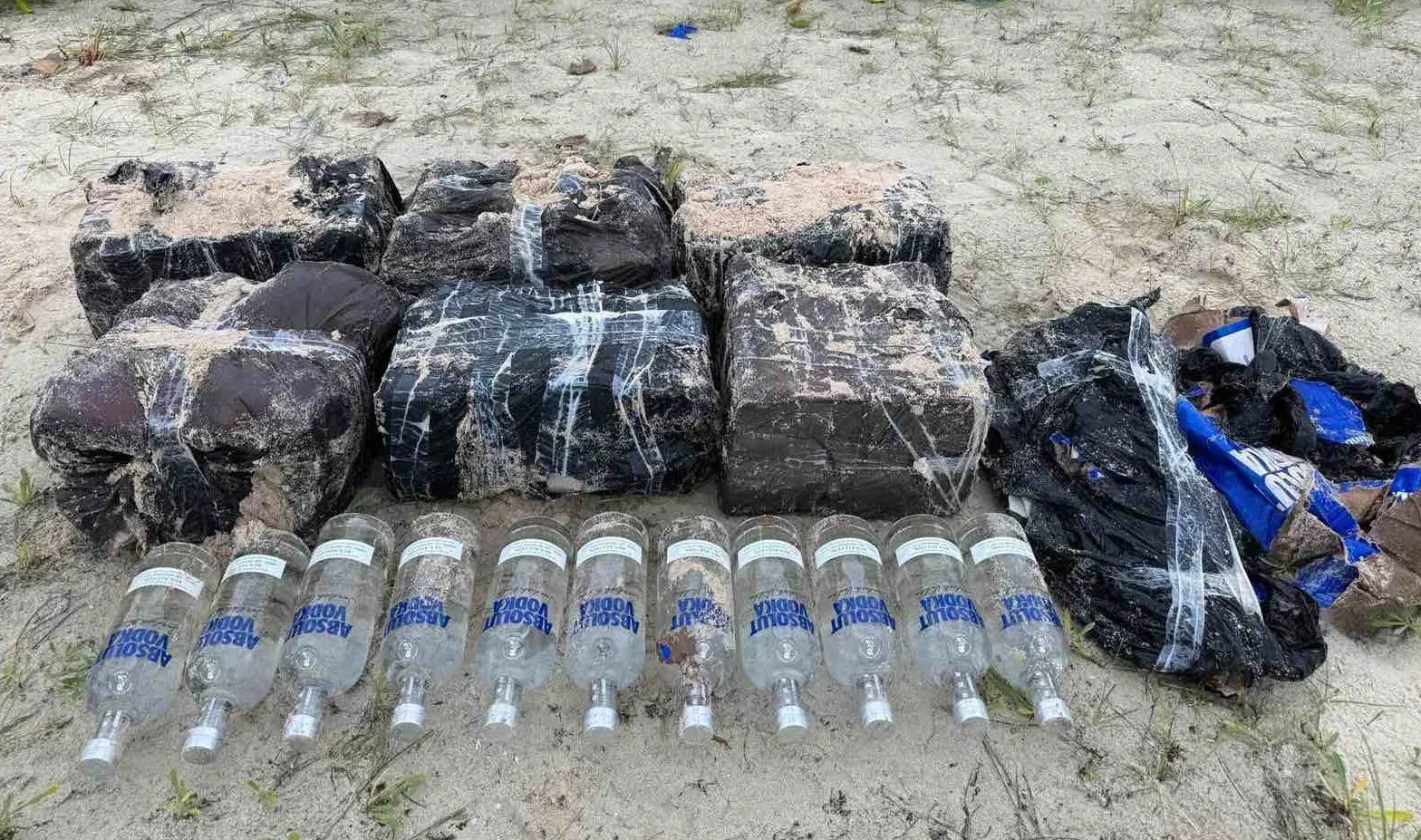 ވަޅުލާފައި ހުއްޓާ ފެނުނު ބަނގުރާ-- ފޮޓޯ: ޕޮލިސް