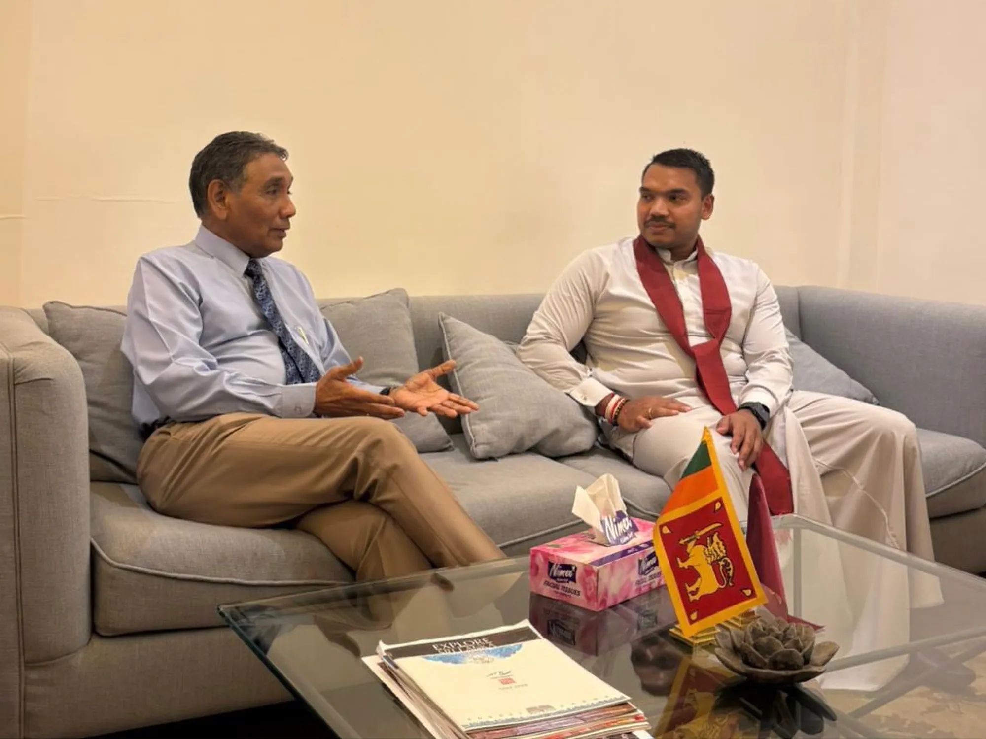 ސަފީރު މަސްއޫދު، ނަމާލްއާ ބައްދަލު ކުރައްވައިފި، ތަފްސީލެއް ނެތް