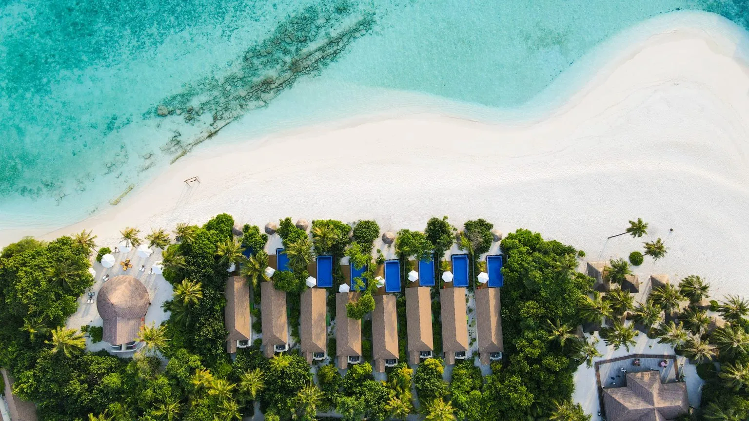 Reethi Faru Resort Earns British Airways Customer Excellence Award