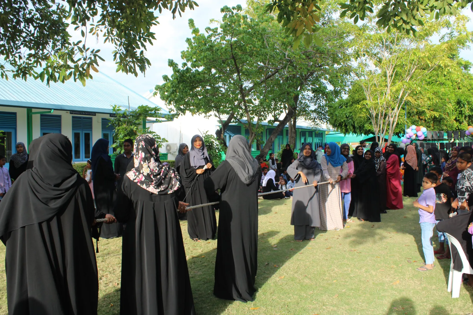 އިނގިރައިދޫ ސްކޫލް ޕީޓީއޭ ހަރަކާތެއްގެ ތެރެއިން... ފޮޓޯ: އިނގުރައިދޫ ސްކޫލް