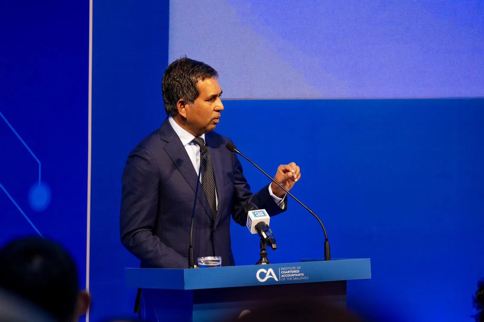 ދެމަހެއްހާދުވަސް ތެރޭގައި ދުނިޔޭގައި އޮތް އެންމެ ބޮޑު ބާޒާރާއެކު މިނިވަން ވިޔަފާރި ފެށޭނެ: ވަޒީރު ސައީދު